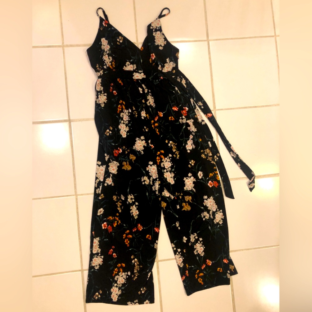 Black Maternity Jumpsuit ~ Floral Pattern w Shades of White, Cream, Orange, Pink